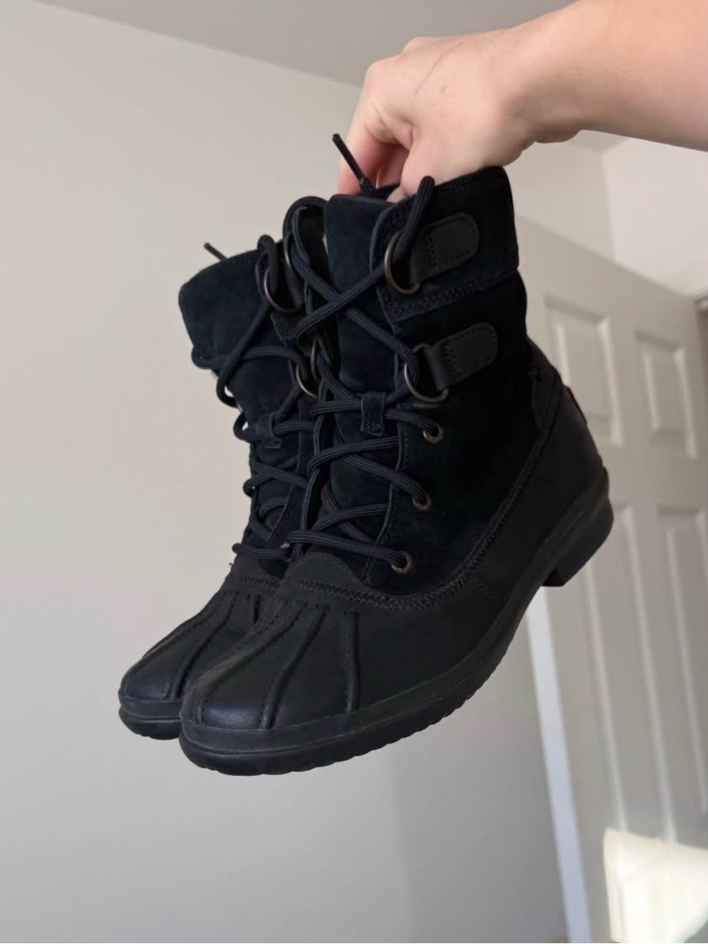 UGG Azaelia Black Women's Lace-Up Duck Boots